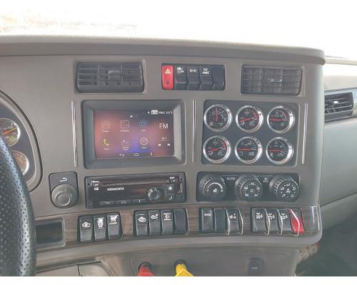KENWORTH T680 Complete Vehicle