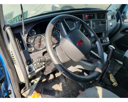 Kenworth T680 Dash Assembly # Kenworth T680 Dash Assembly #