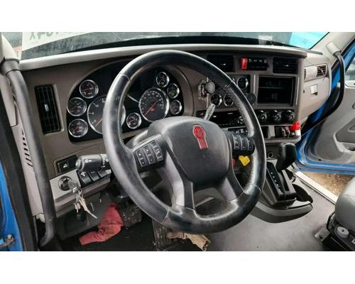 kenworth-t680-dash-assembly #1377443