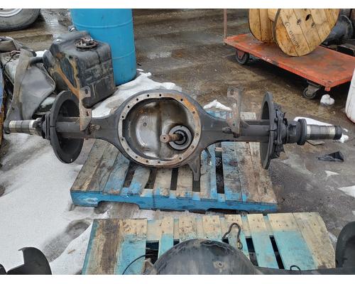 KENWORTH T680 Differential Housings Matched Set