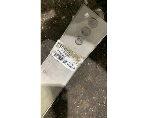KENWORTH T680 Fuel Tank StrapHanger