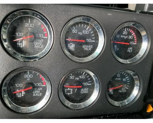  Kenworth T680 Instrument Cluster #