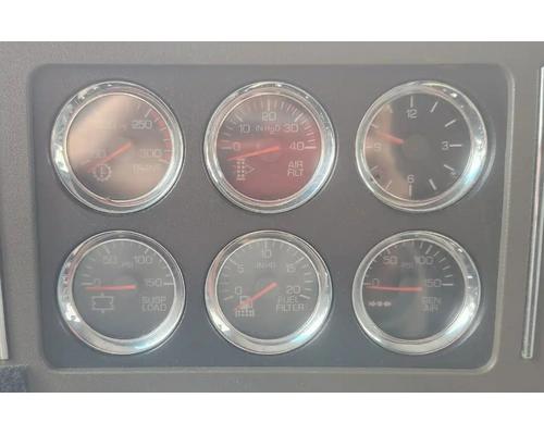  Kenworth T680 Instrument Cluster #