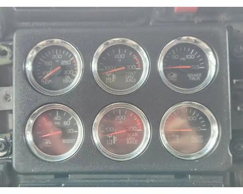  Kenworth T680 Instrument Cluster #