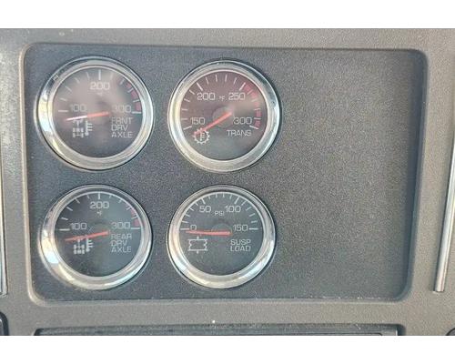  Kenworth T680 Instrument Cluster #