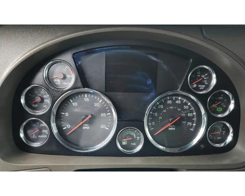  Kenworth T680 Instrument Cluster #