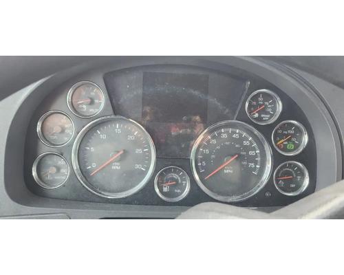  Kenworth T680 Instrument Cluster #