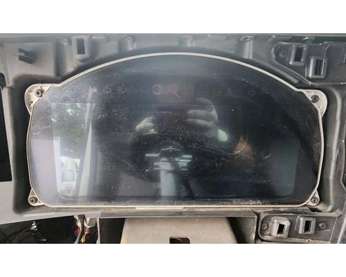  Kenworth T680 Instrument Cluster #