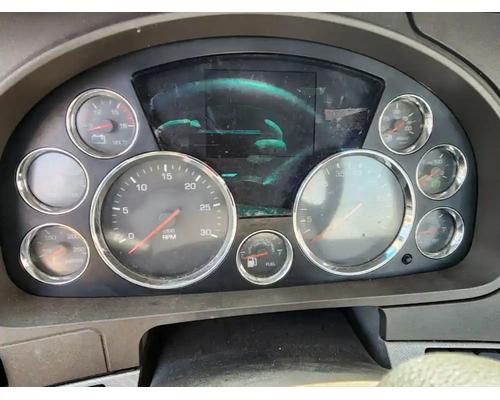  Kenworth T680 Instrument Cluster #