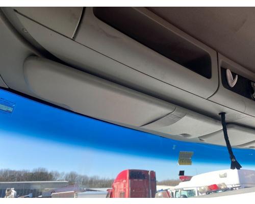  Kenworth T680 Visor #