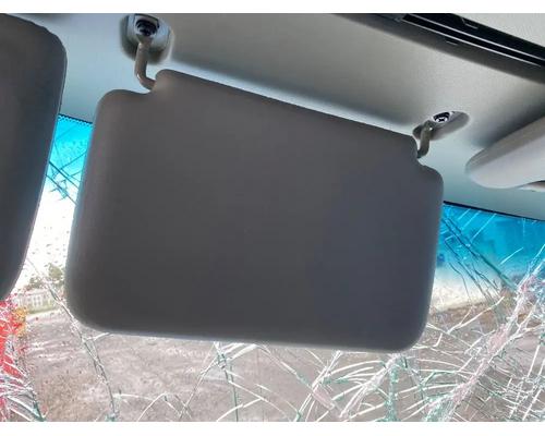  Kenworth T680 Visor #