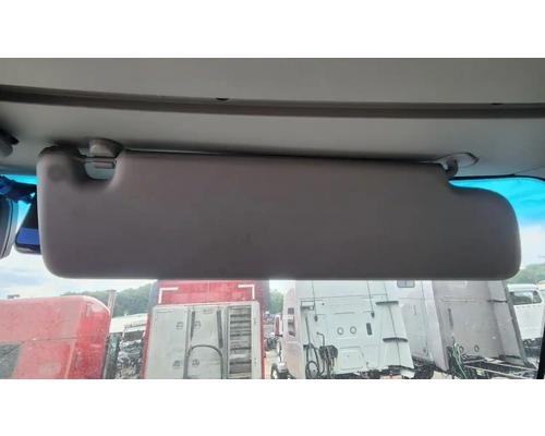  Kenworth T680 Visor #