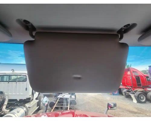  Kenworth T680 Visor #