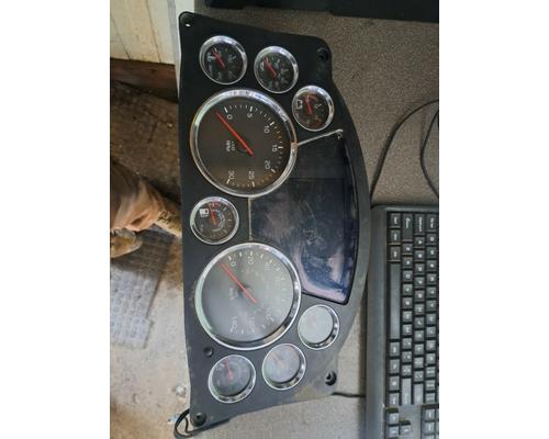 KENWORTH T680 Speedometer Head Cluster