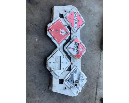 KENWORTH T800 Body Parts Misc.