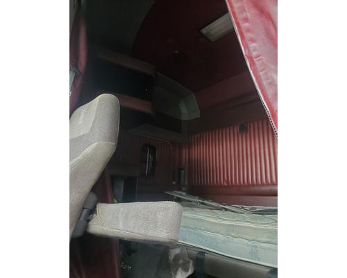 KENWORTH T800 Cab or Cab Mount