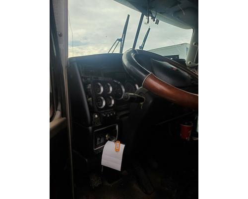 KENWORTH T800 Cab or Cab Mount