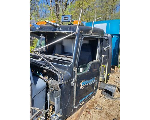 KENWORTH T800 Cab or Cab Mount