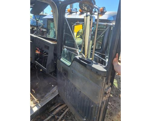 KENWORTH T800 Cab or Cab Mount