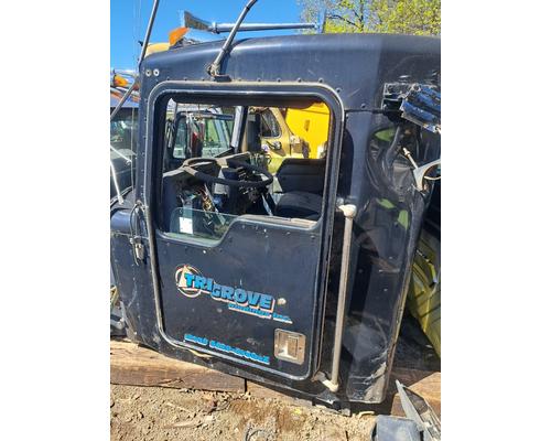 KENWORTH T800 Cab or Cab Mount