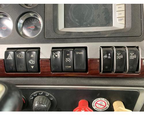 KENWORTH T800 Cab