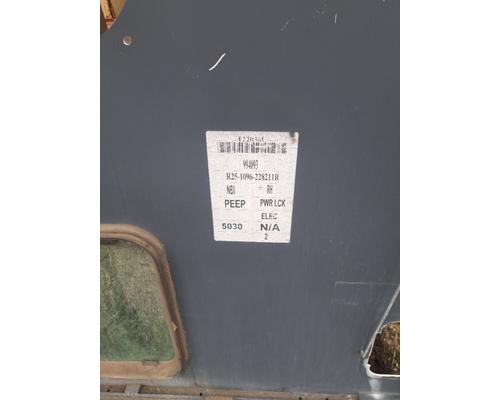 KENWORTH T800 Door Assembly, Front