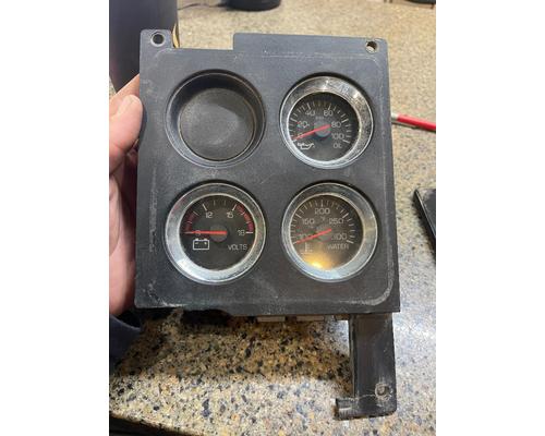 KENWORTH T800 Instrument Cluster