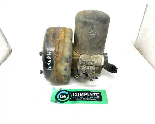  Kenworth T880 Air Dryer #