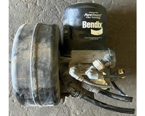 KENWORTH T880 Air Dryer OEM# K048166 in SPOKANE VALLEY, WA