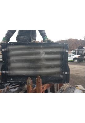 KENWORTH T880 Charge Air Cooler (ATAAC)