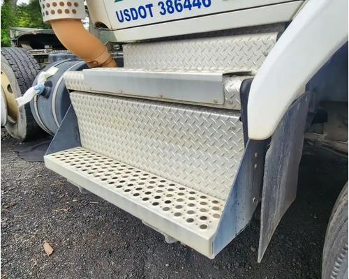  Kenworth T880 DPF - Diesel Particulate Filter #