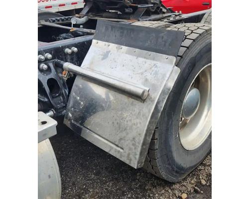 kenworth-t880-fender #1341039