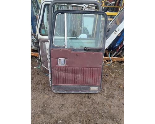 KENWORTH W900 Door Assembly, Front