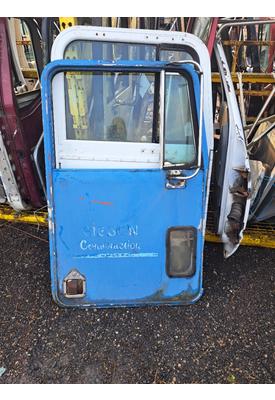 KENWORTH W900 Door Assembly, Front