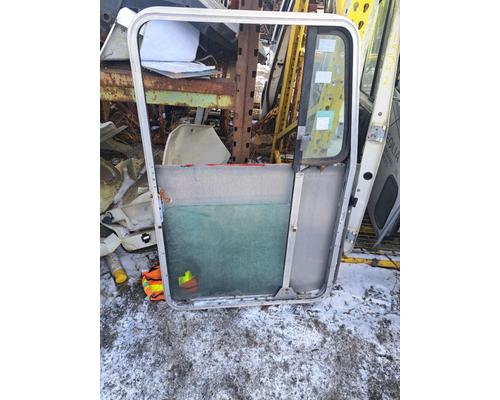 KENWORTH W900 Door Assembly, Front