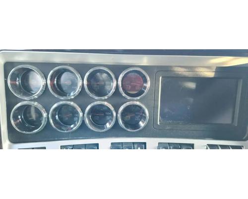  Kenworth W900 Instrument Cluster #