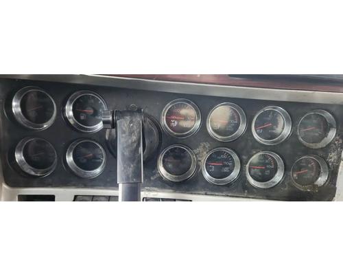  Kenworth W900 Instrument Cluster #