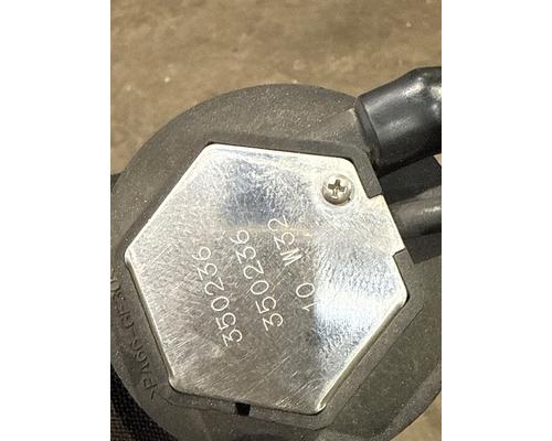 KENWORTH  DEF Level Sensor