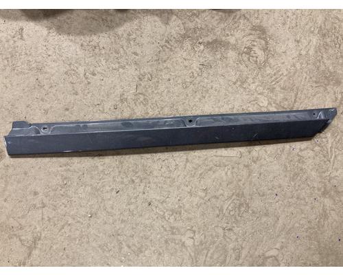 KKK978様用 Kenworth T680 Cab Assembly in London, OH $212.00 #25401504