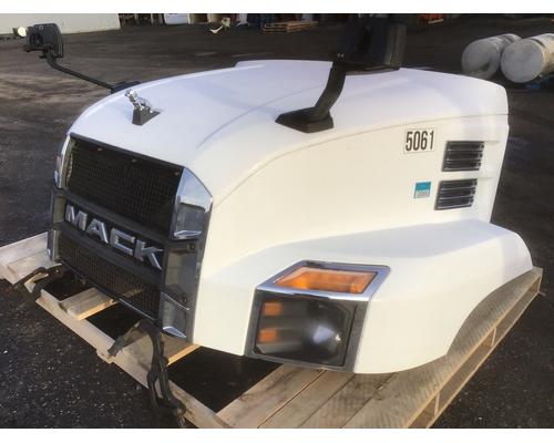 2020-mack-anthem-hood #1475365