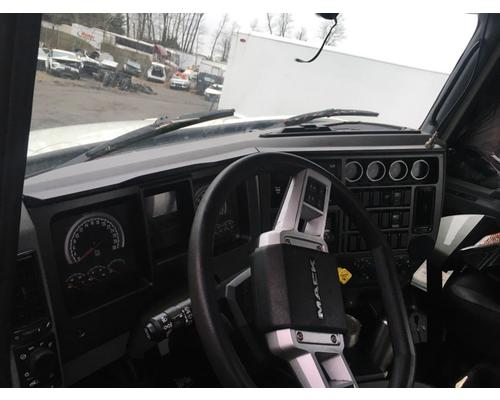 mack-anthem-dash-assembly #702680