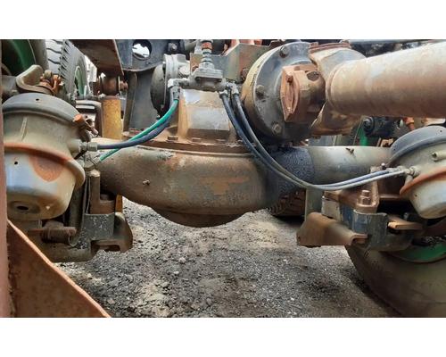 mack-c92-axle-housing #1432679