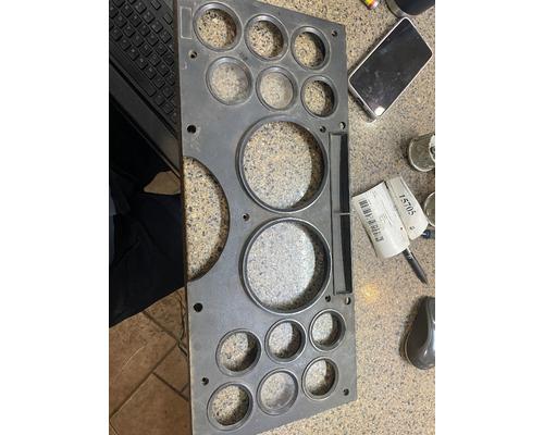 MACK CH612 Dash Panel