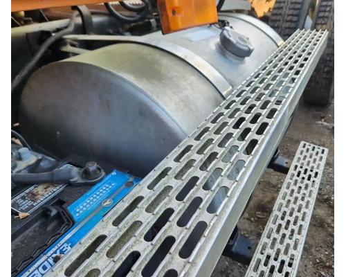  Mack CH612 Fuel Tank #