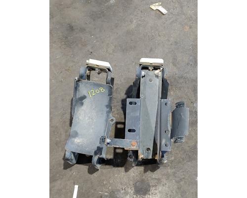 MACK CH612 Hood Hinge