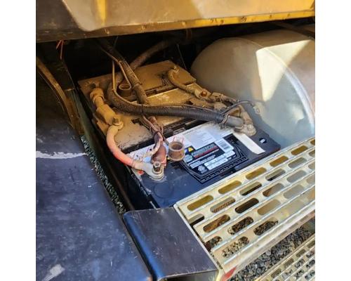  Mack CH613 Battery Box #