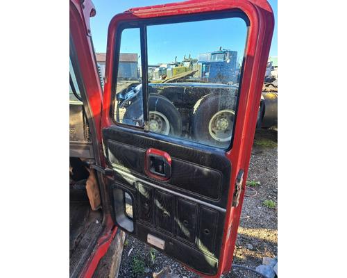 MACK CH613 Cab or Cab Mount