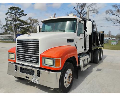 MACK CH613
