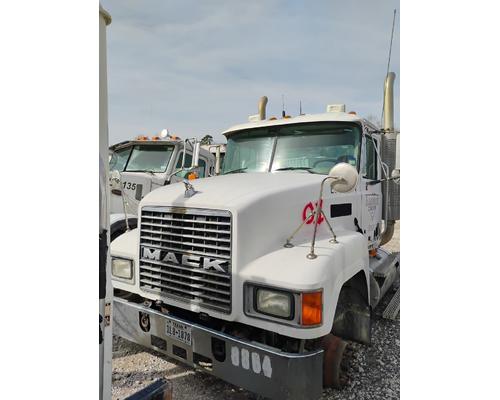 MACK CH613