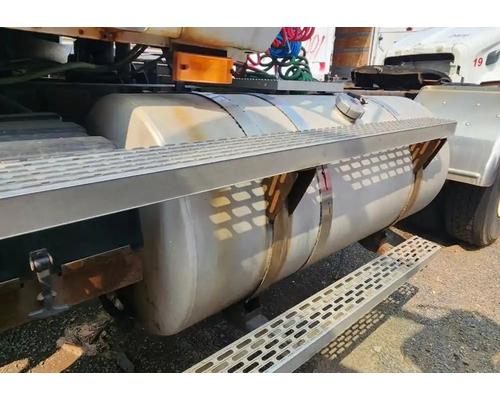  Mack CH613 Fuel Tank #